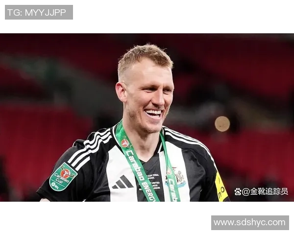 国外议员用足球明星比喻政治角色引发热议与思考